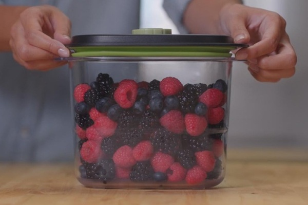 真空コンテナ1800ml【送料込】